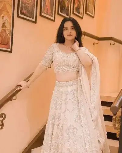 Escort Service In Bhinmal